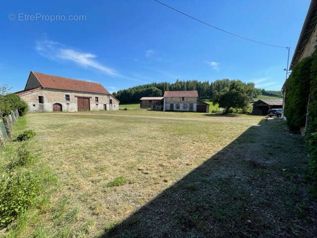 Maison à BRASSY