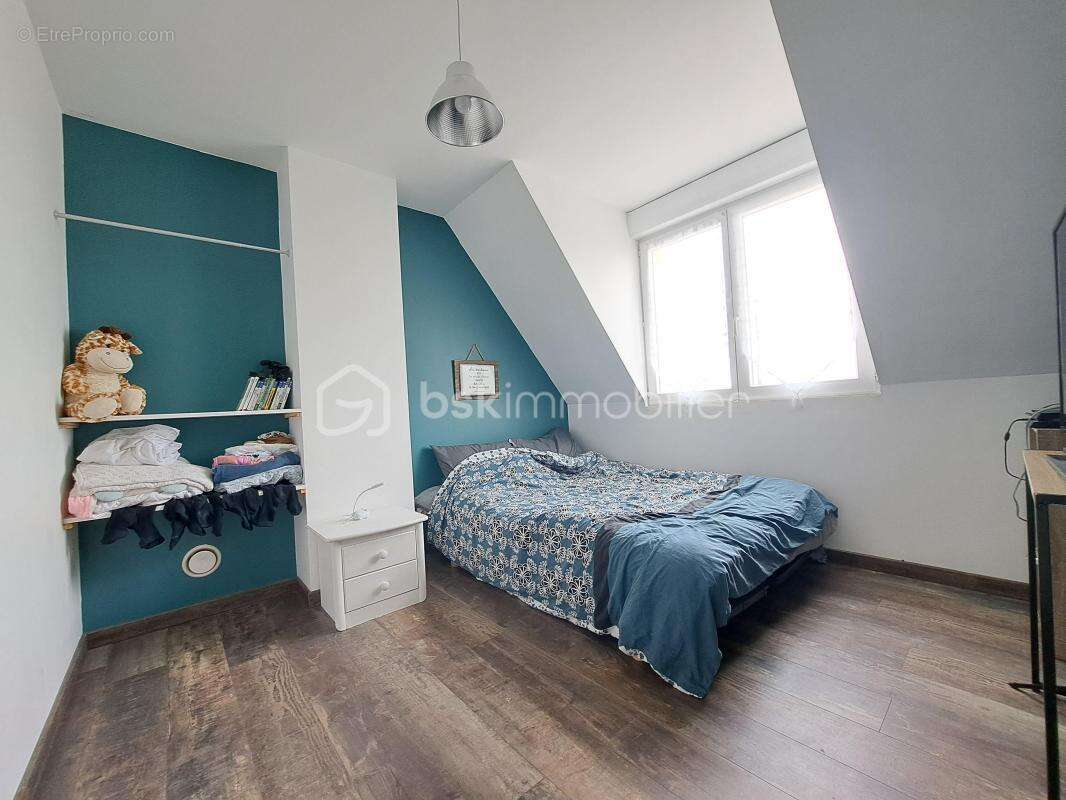 Pavillon de 5 chambnres avec tout confort de plain pied + une maison attenante a 5 minutes du centre ville du crotoy - photo 17