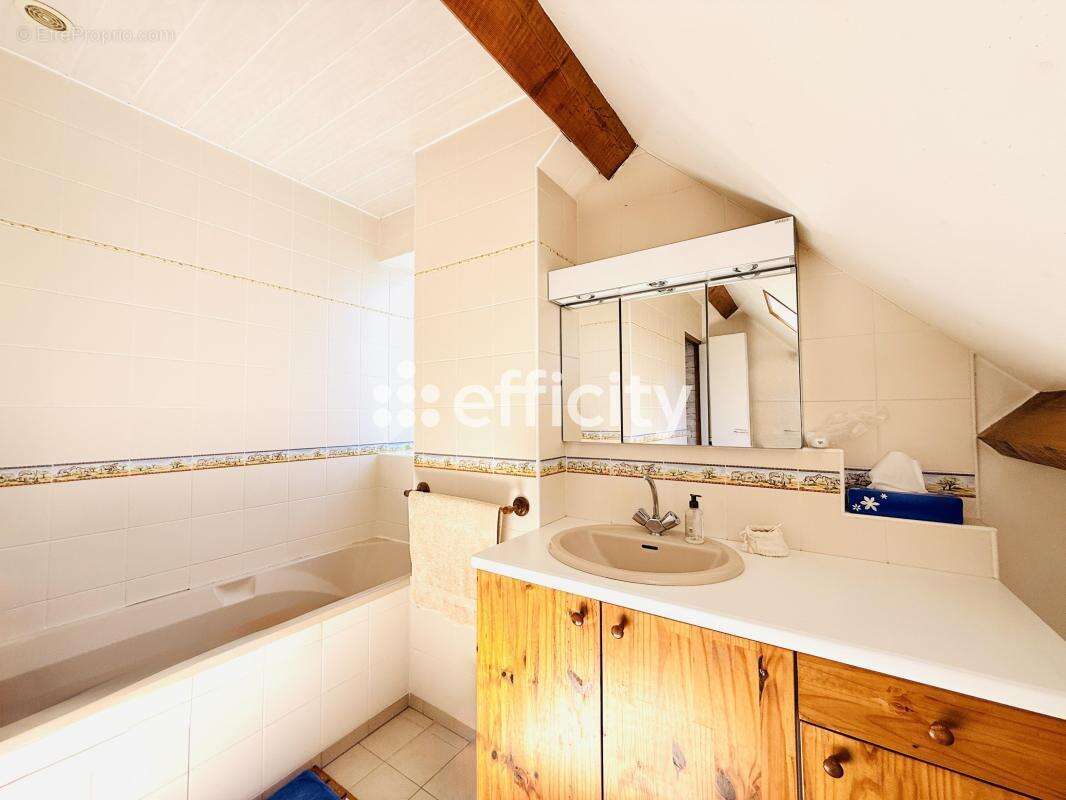 Maison 150 m² à Chatillon  - photo 20
