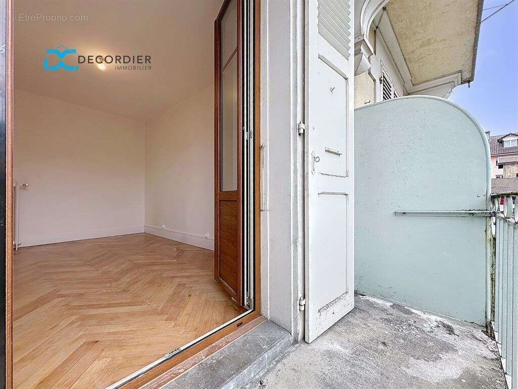 Appartement à EVIAN-LES-BAINS