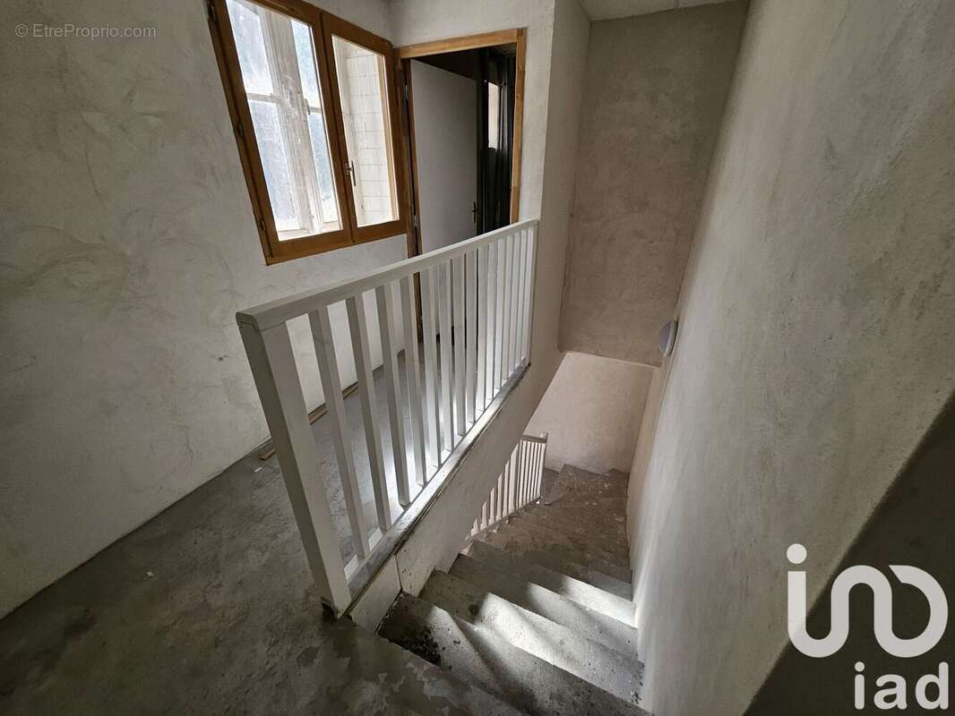 Appartement 103 m² à Rossillon  - photo 4
