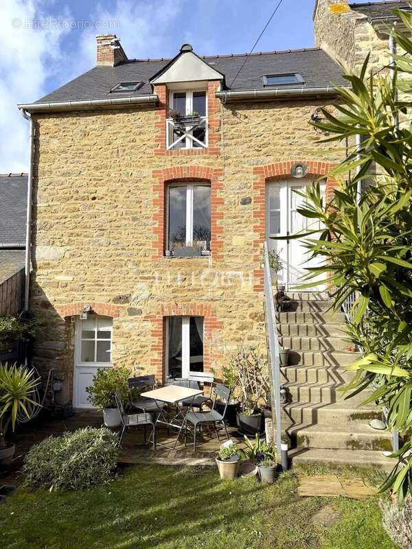 Maison à SAINT-LUNAIRE