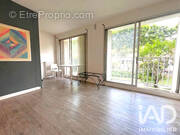 Photo 1 - Appartement à LA GARENNE-COLOMBES