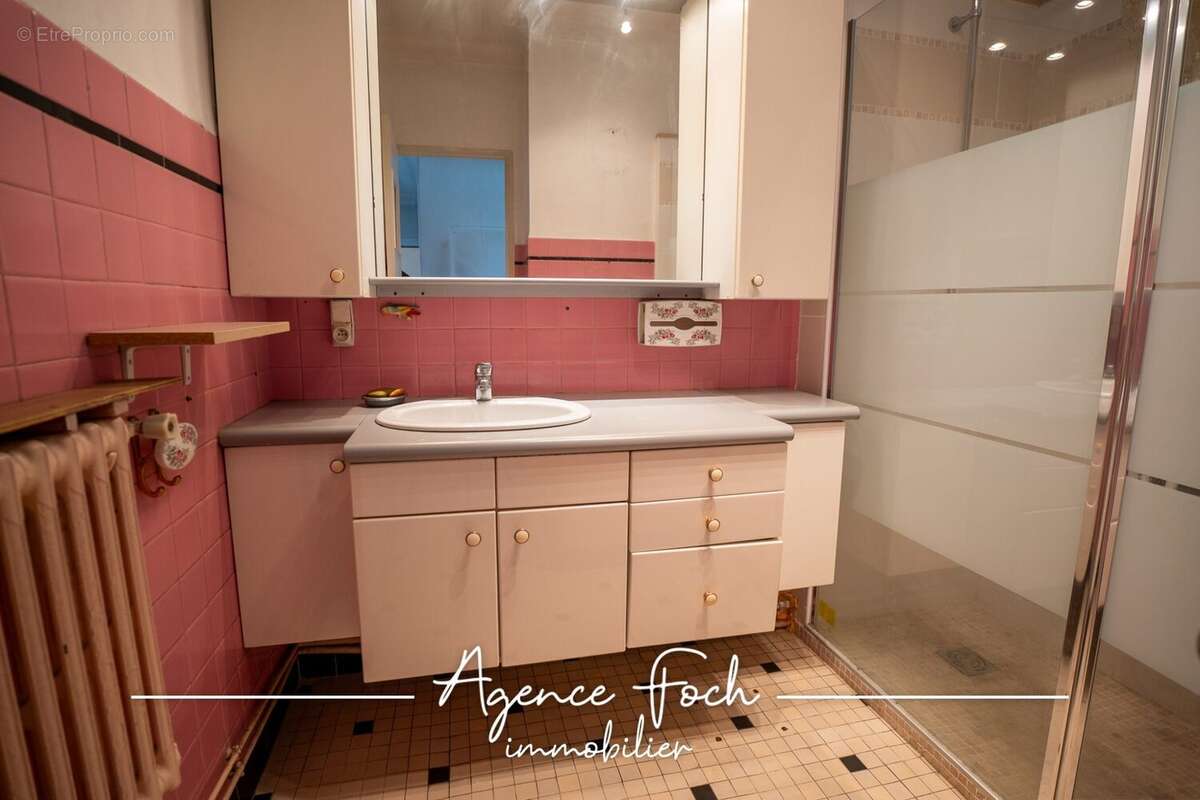 Appartement 90 m² à Tarbes  - photo 8