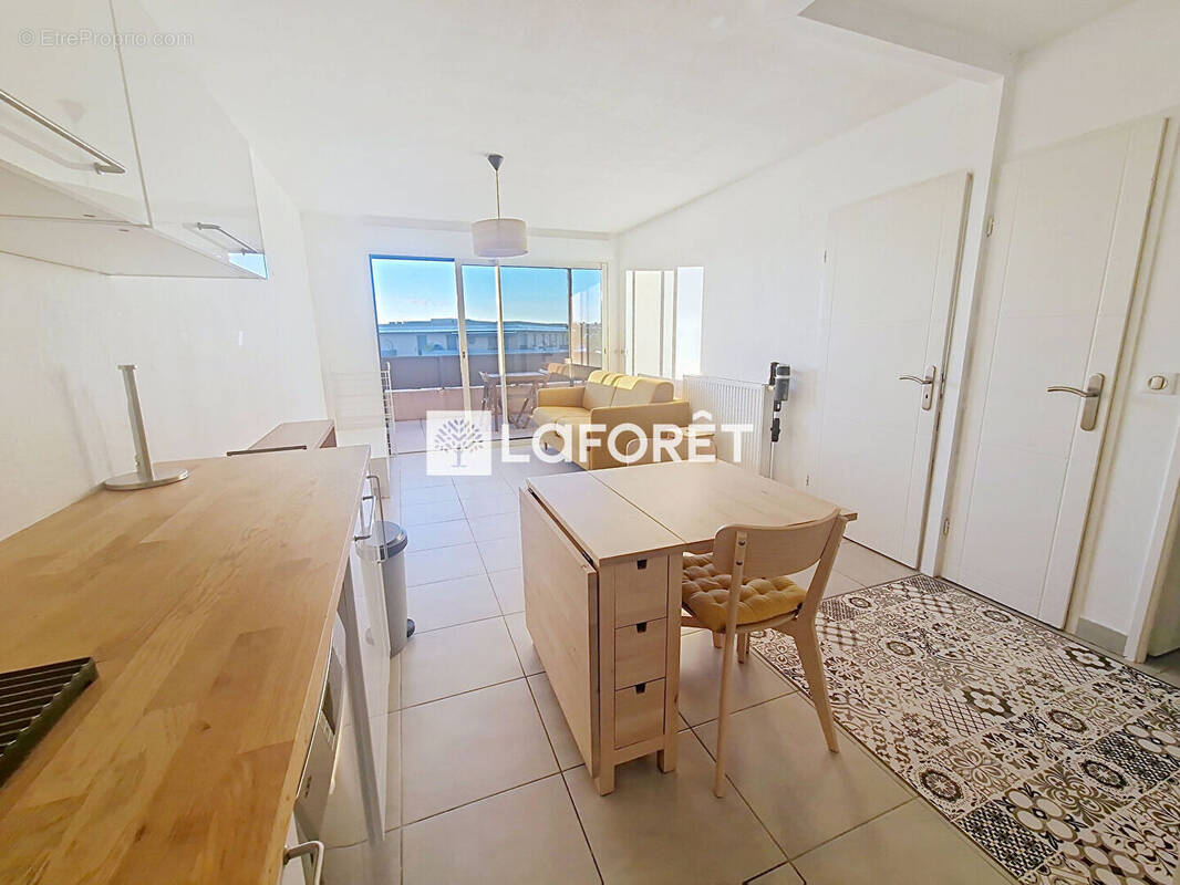 Appartement à JUVIGNAC