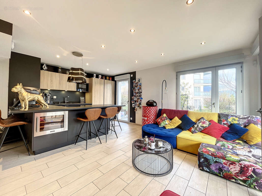 Appartement à BASSENS