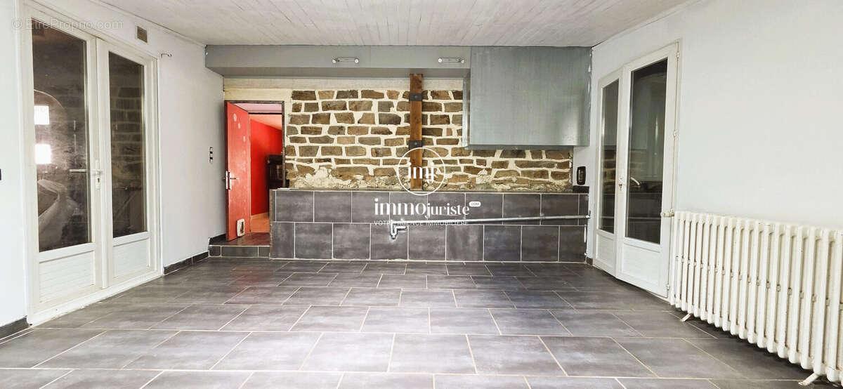 Maison 139 m² à La Coquille  - photo 7