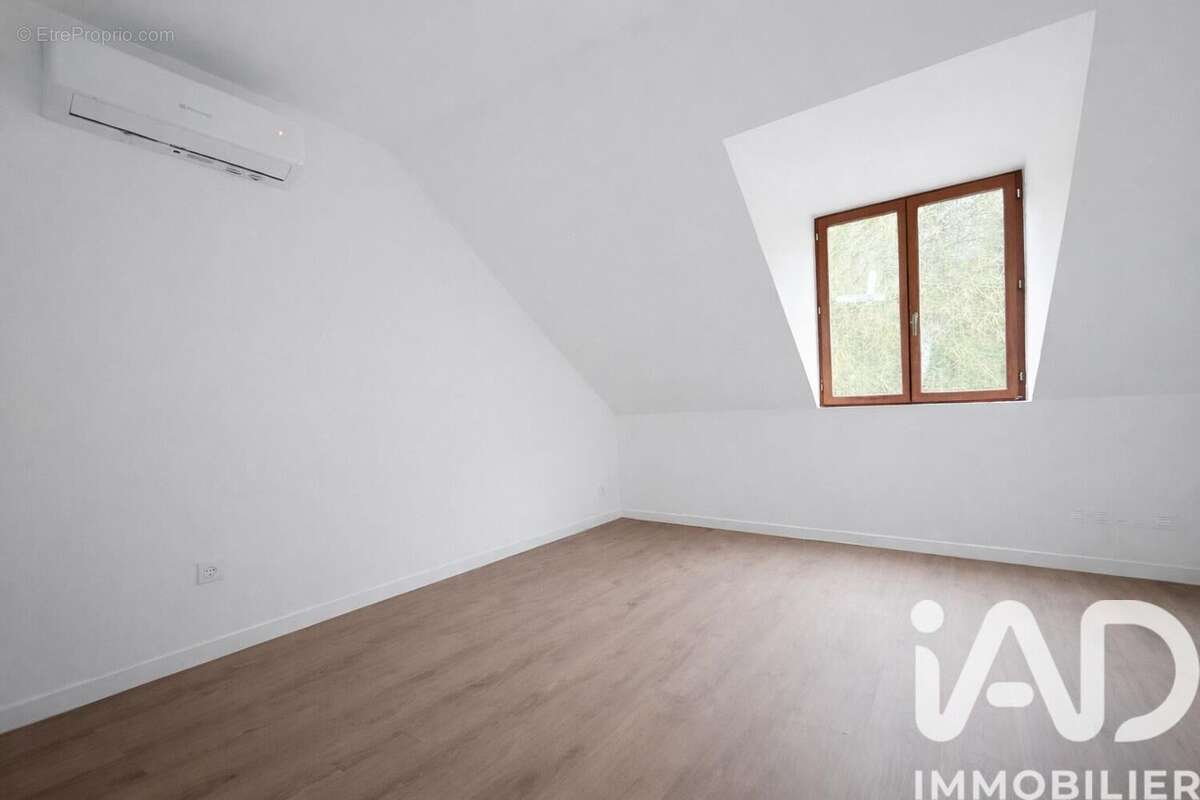 Photo 6 - Maison à BREUILLET