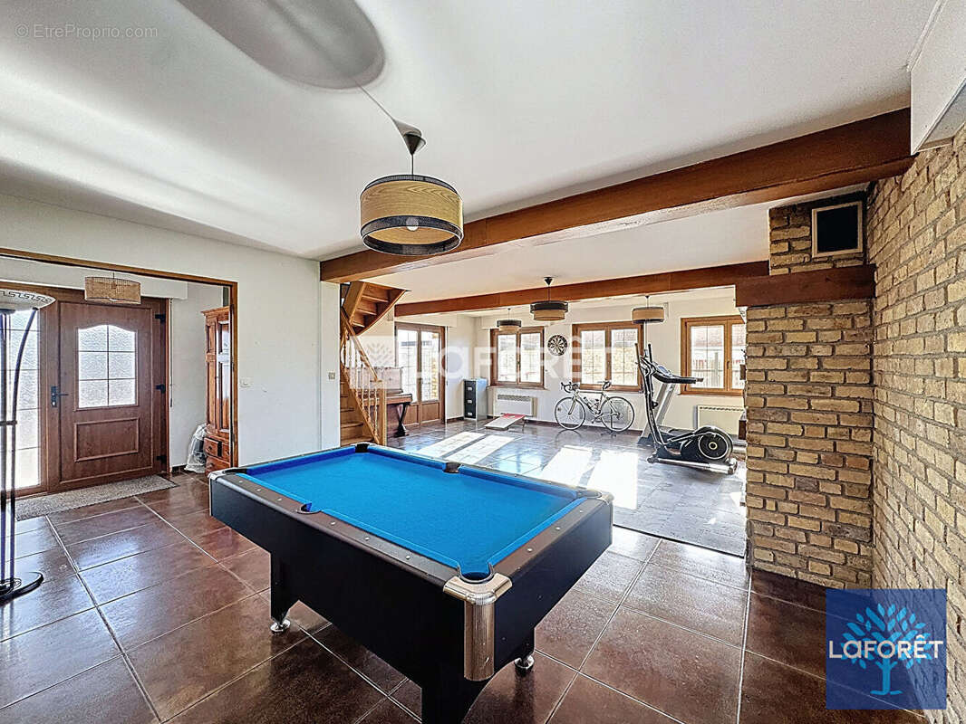 Maison à SAINT-FOLQUIN