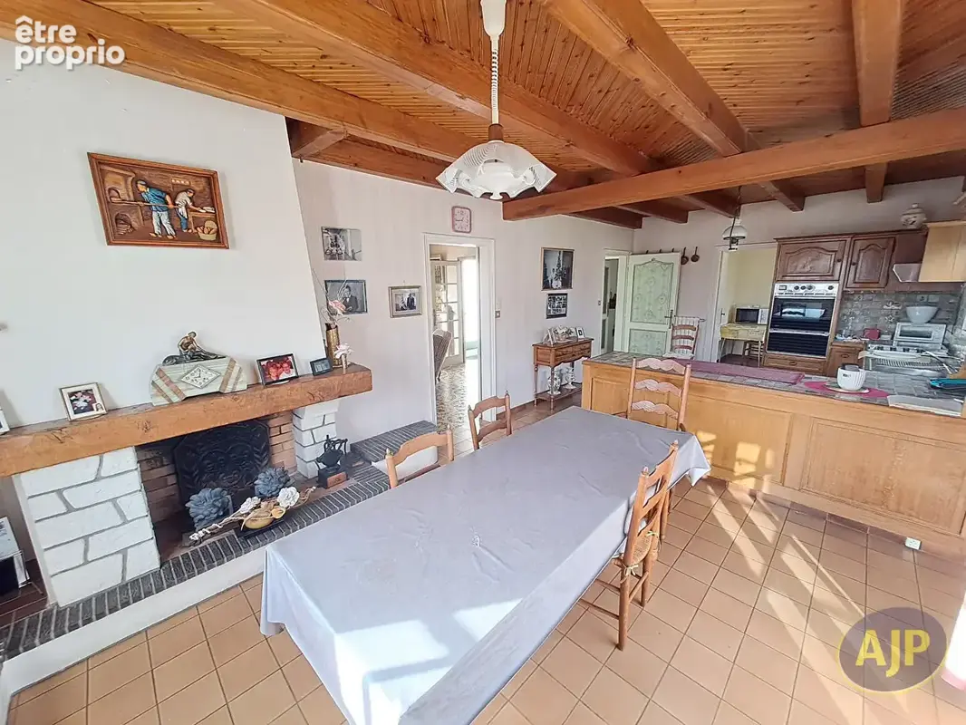 CHALLANS - Maison 3 chambres - photo 3
