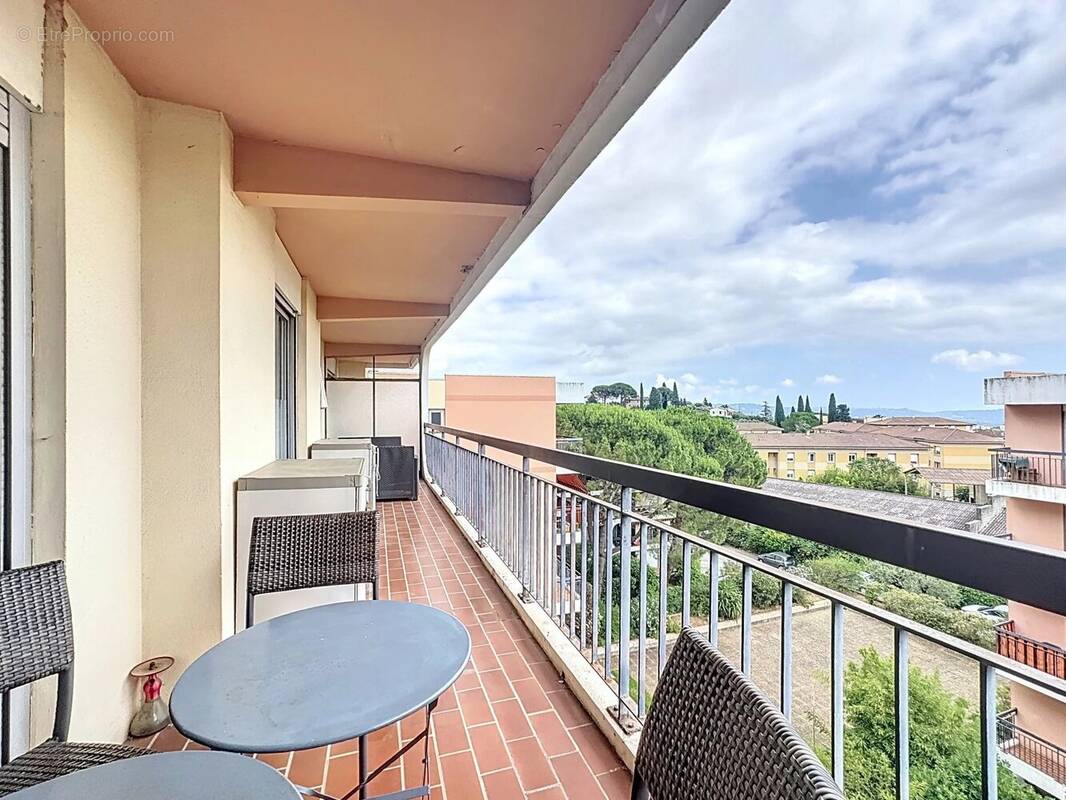 Appartement à GRASSE