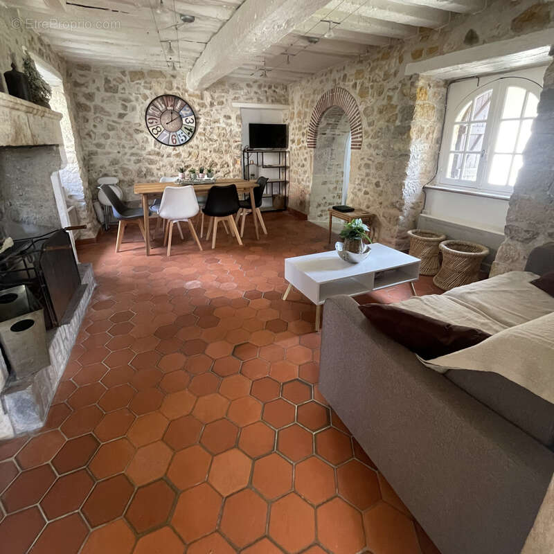Maison à SAINT-BOUIZE