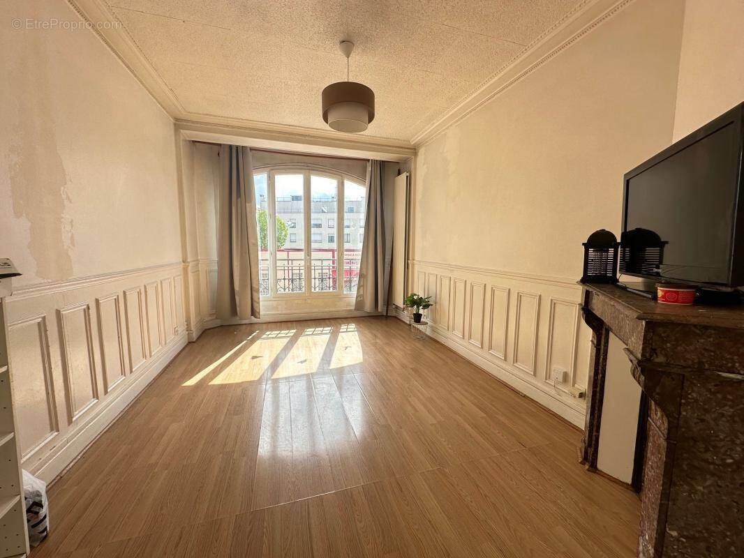 Appartement à IVRY-SUR-SEINE