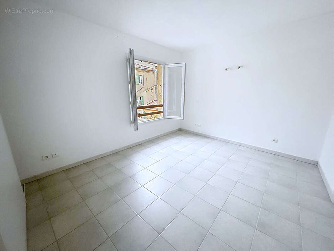 Appartement à PERTUIS