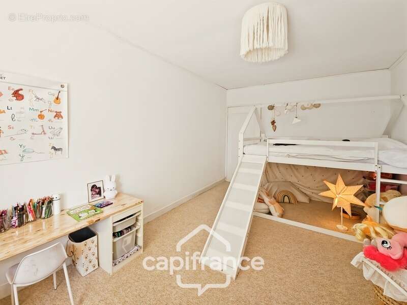 Appartement à CASTELCULIER