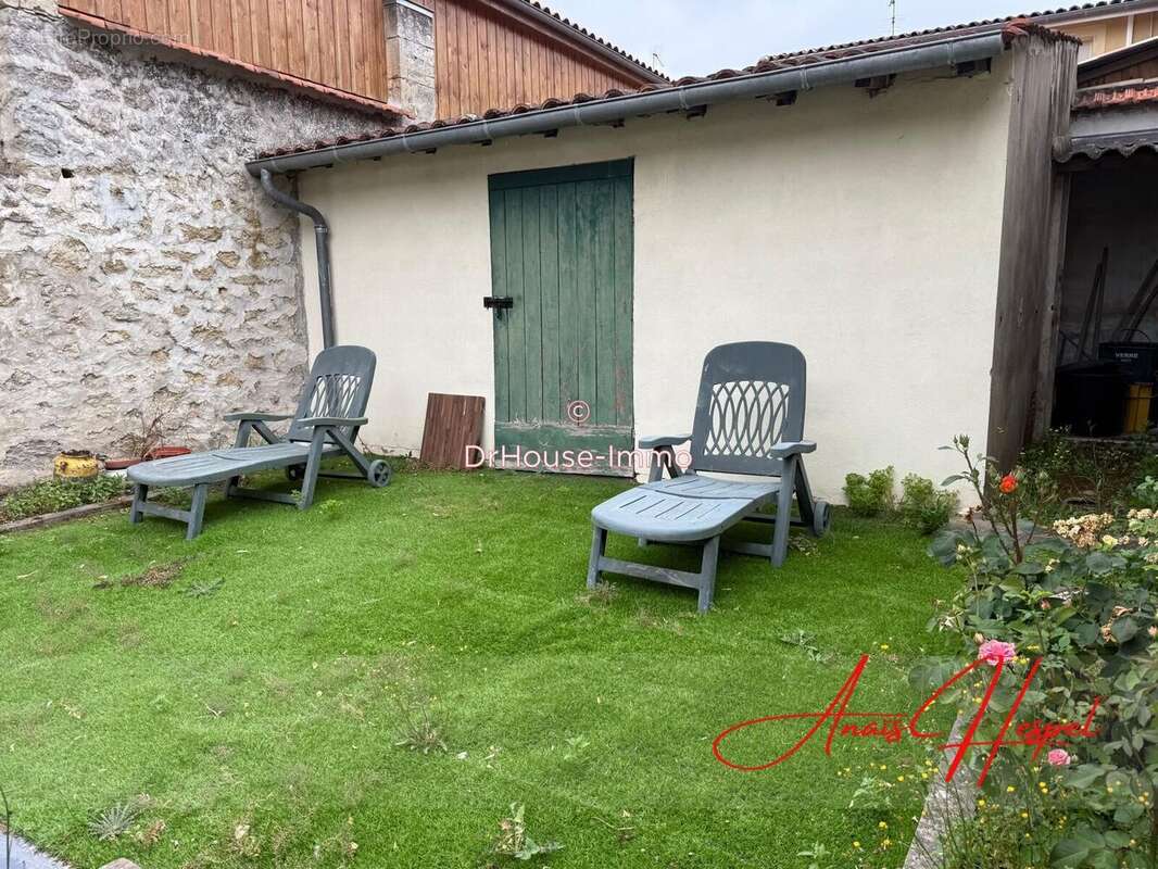 Maison 128 m² à Sauveterre-De-Guyenne  - photo 7
