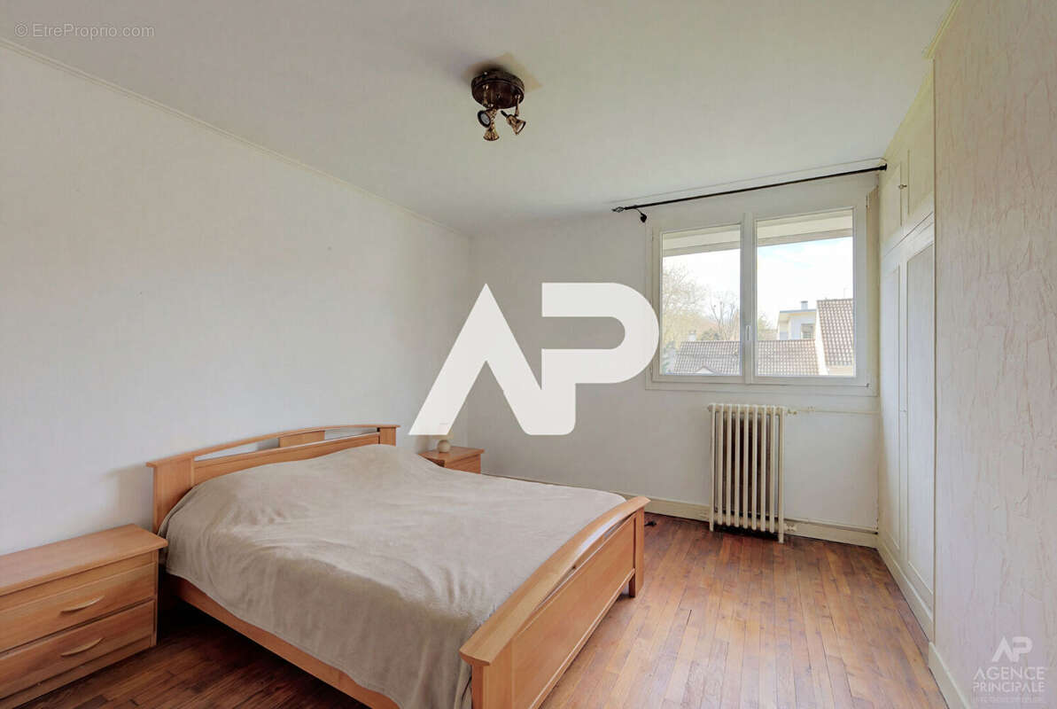 Appartement à RUEIL-MALMAISON