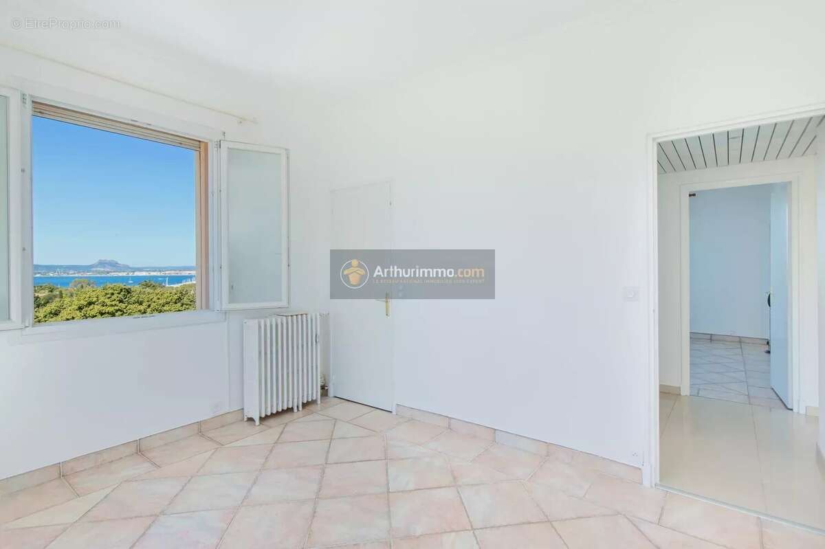 Appartement à SAINT-RAPHAEL