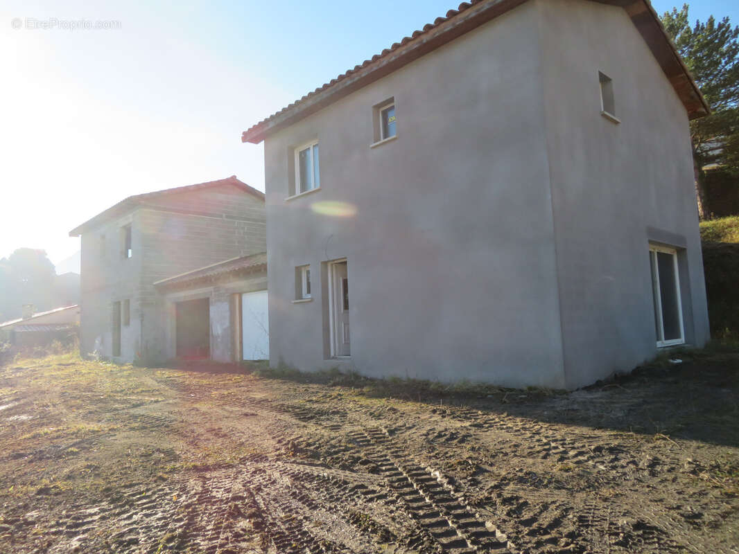 Maison à QUILLAN