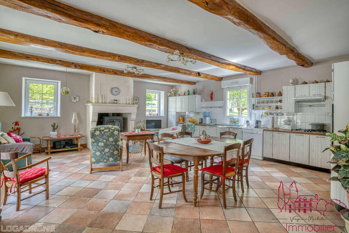 Maison à VILLAMBLARD