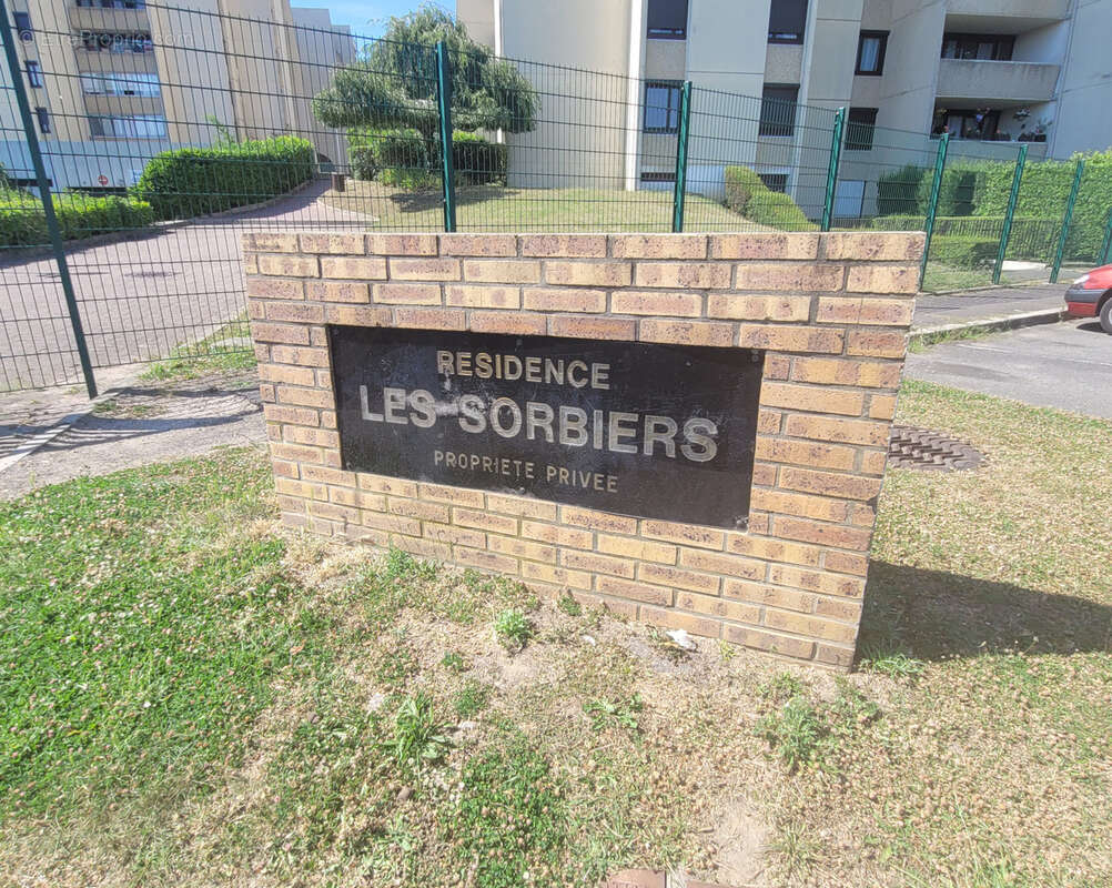 Appartement à VILLIERS-LE-BEL