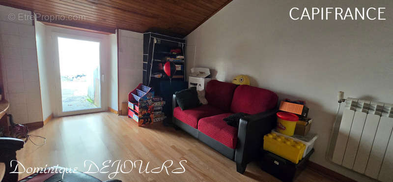 Maison à MARCOLS-LES-EAUX