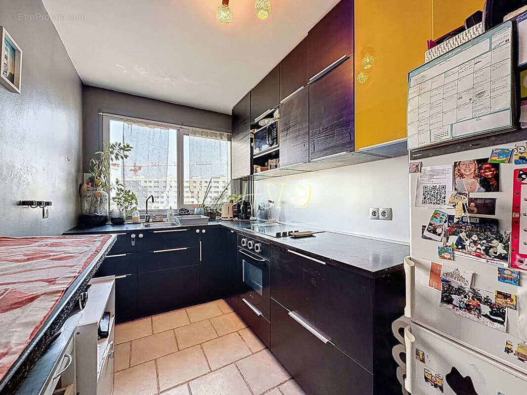 Appartement à COLOMBES