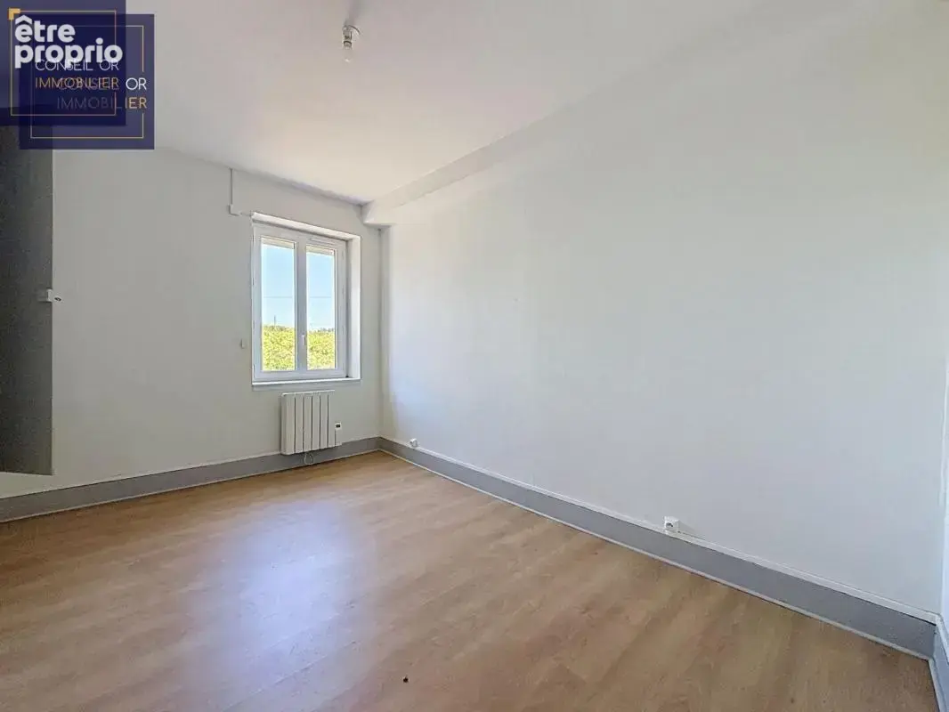 Maison T5 - 4 chambres - 160 m2 - terrain 1500 m2 - photo 9
