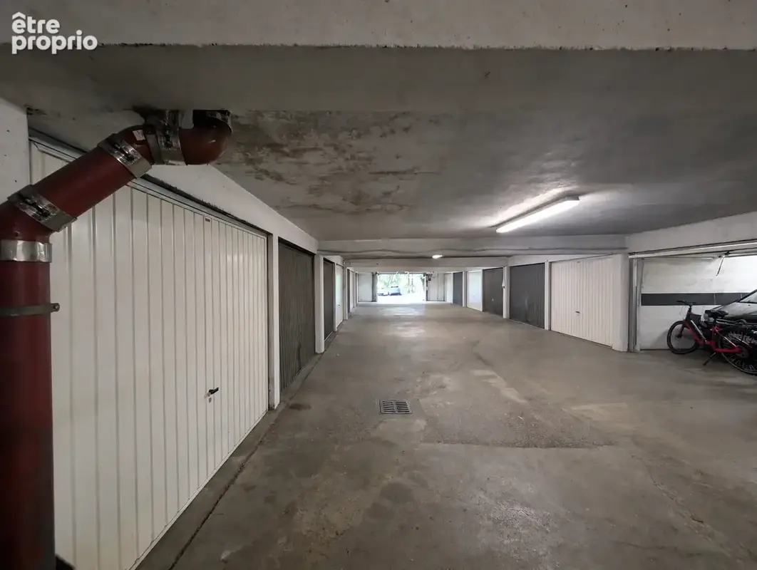 Garage jourdil rue moussy 12 m 2 - photo 2