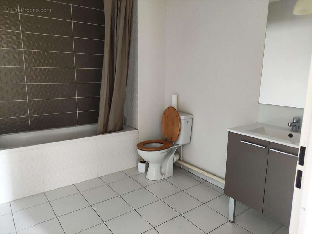 Photo 6 - Appartement à LORMONT