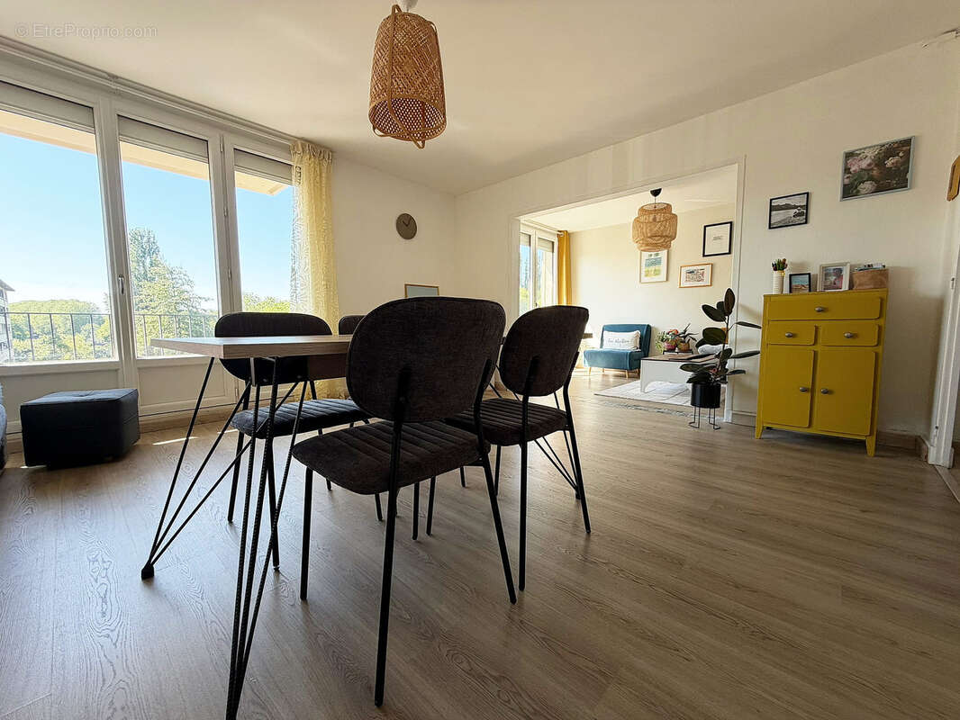 Appartement à REIMS