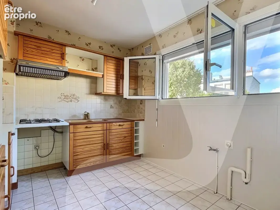 Maison avec jardin et garage - TOMBLAINE - photo 3