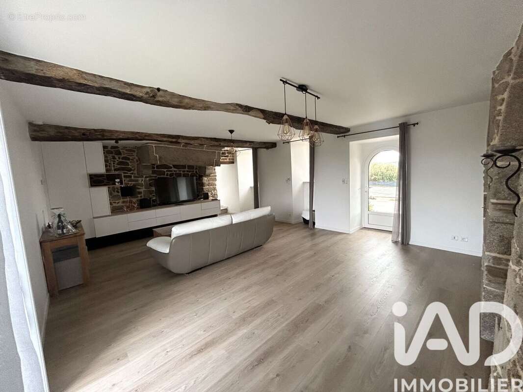 Photo 4 - Maison à PLENEE-JUGON