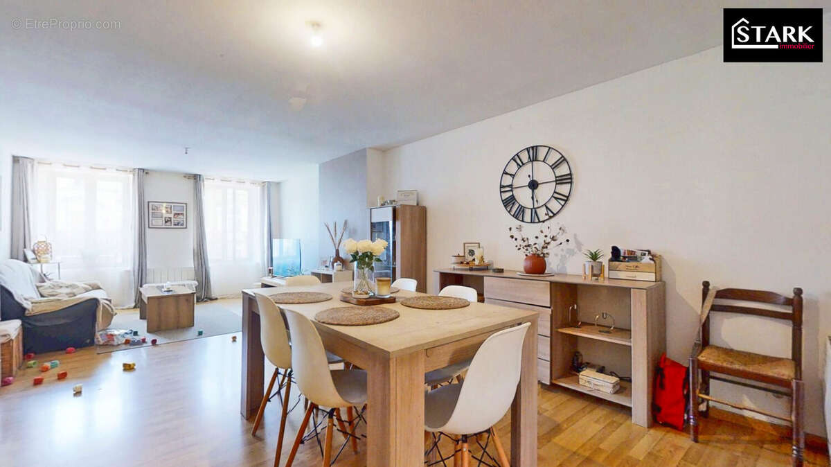 Appartement à LURE