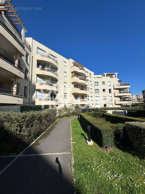 Appartement à EVRY