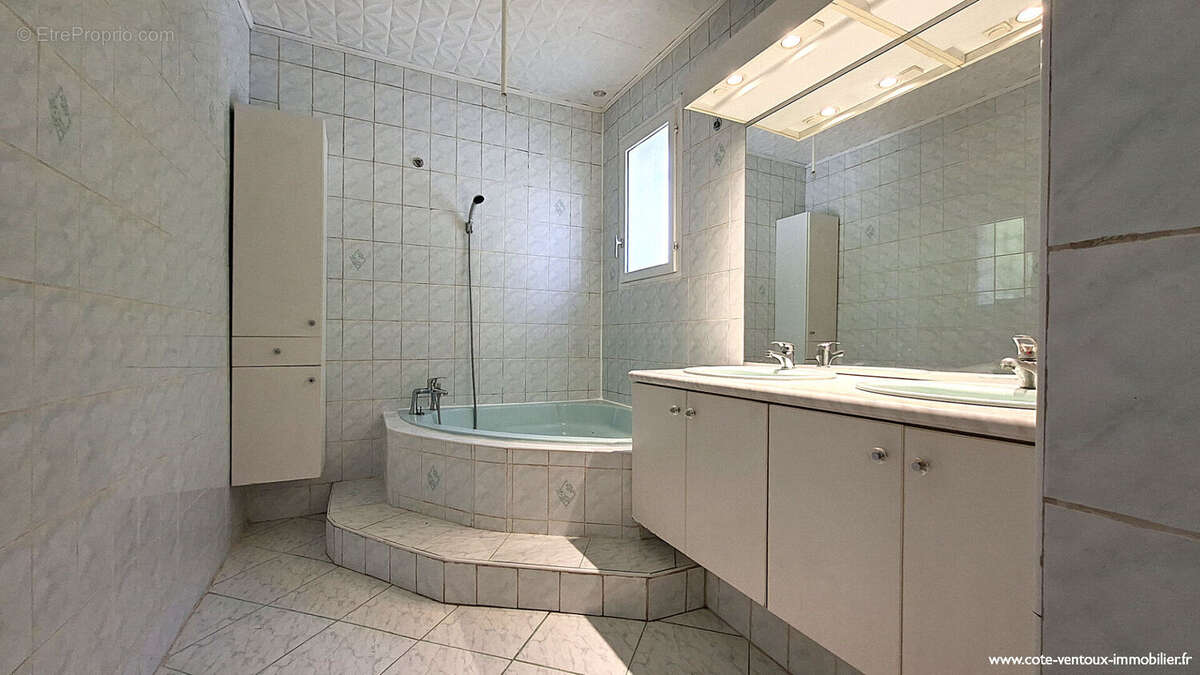 Maison à ROCHEFORT-DU-GARD