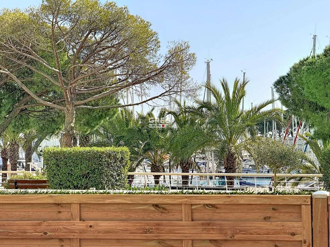 Appartement à VILLENEUVE-LOUBET