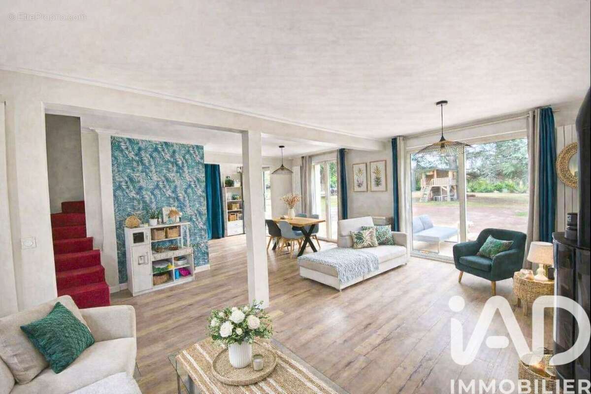 Photo 3 - Maison à SAINT-MARTIN-LA-GARENNE