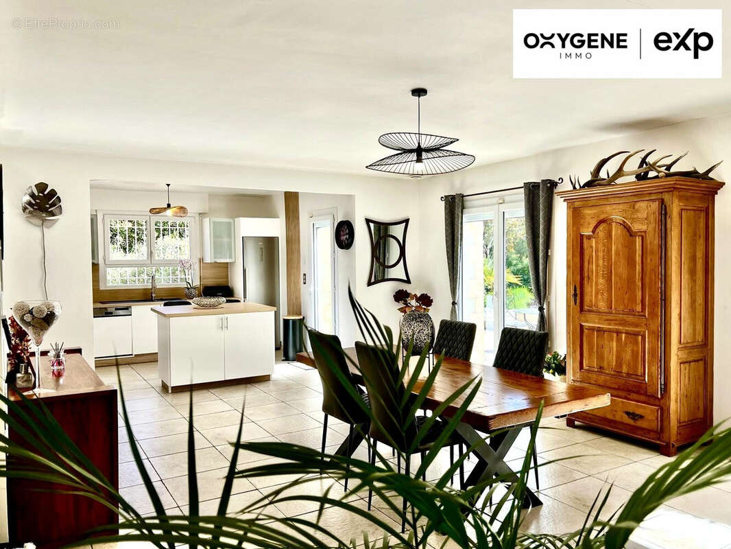 Maison 200 m² à Le Soler  - photo 3