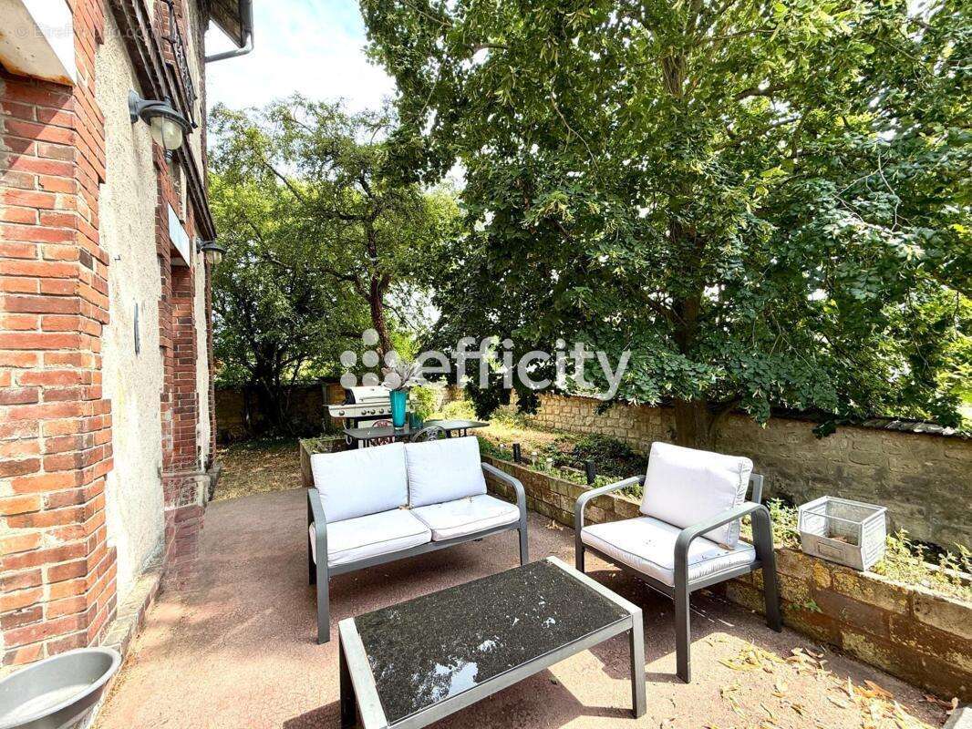 Maison 135 m² à Juziers  - photo 6