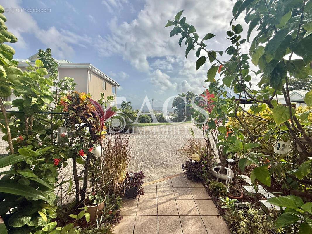 Grand studio vue mer Anse Mitan - photo 8
