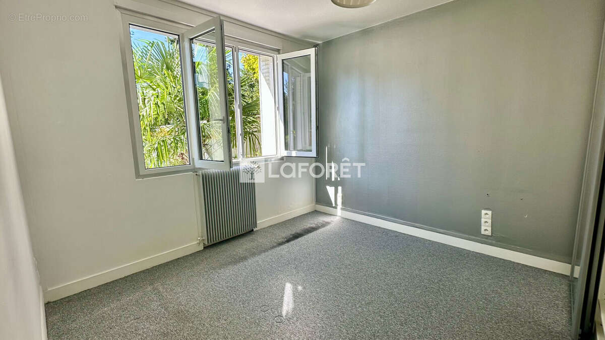 Appartement à LE RAINCY