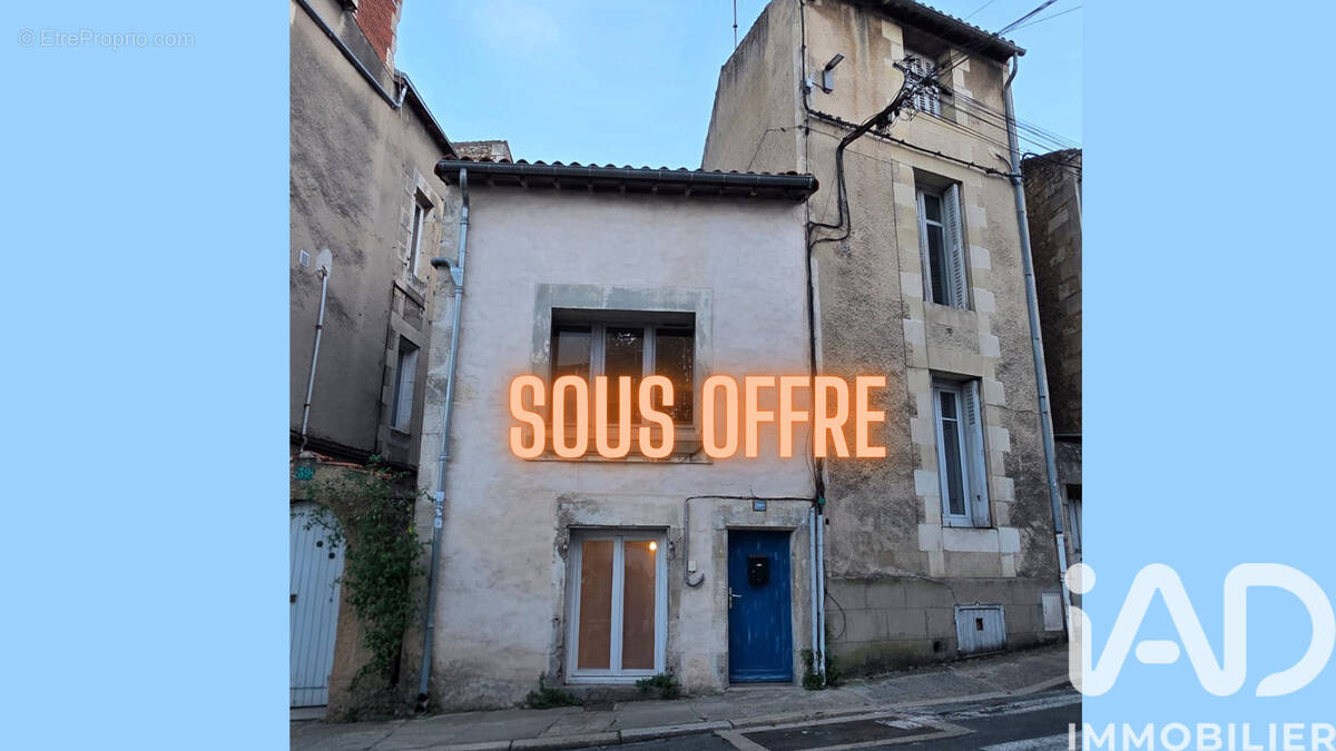 Photo 1 - Maison à POITIERS