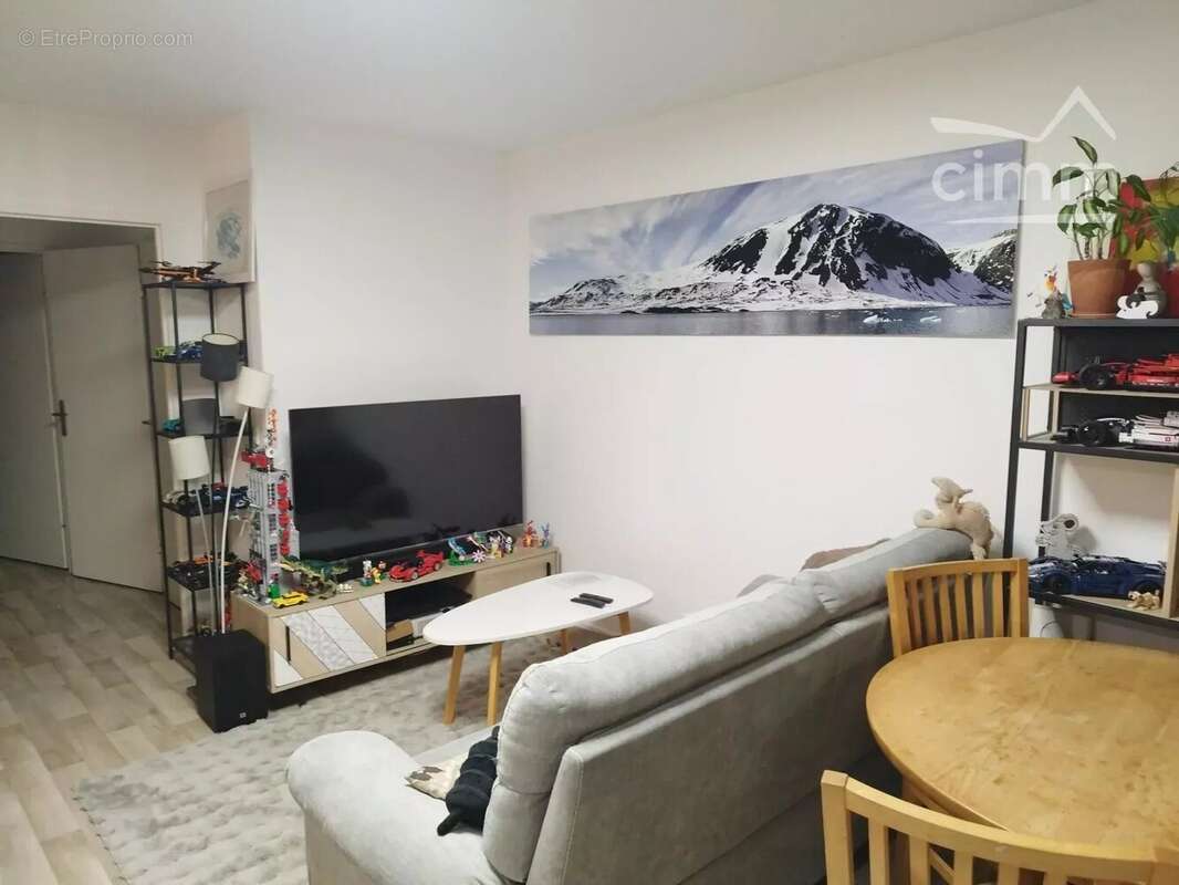 Appartement à ROSNY-SUR-SEINE