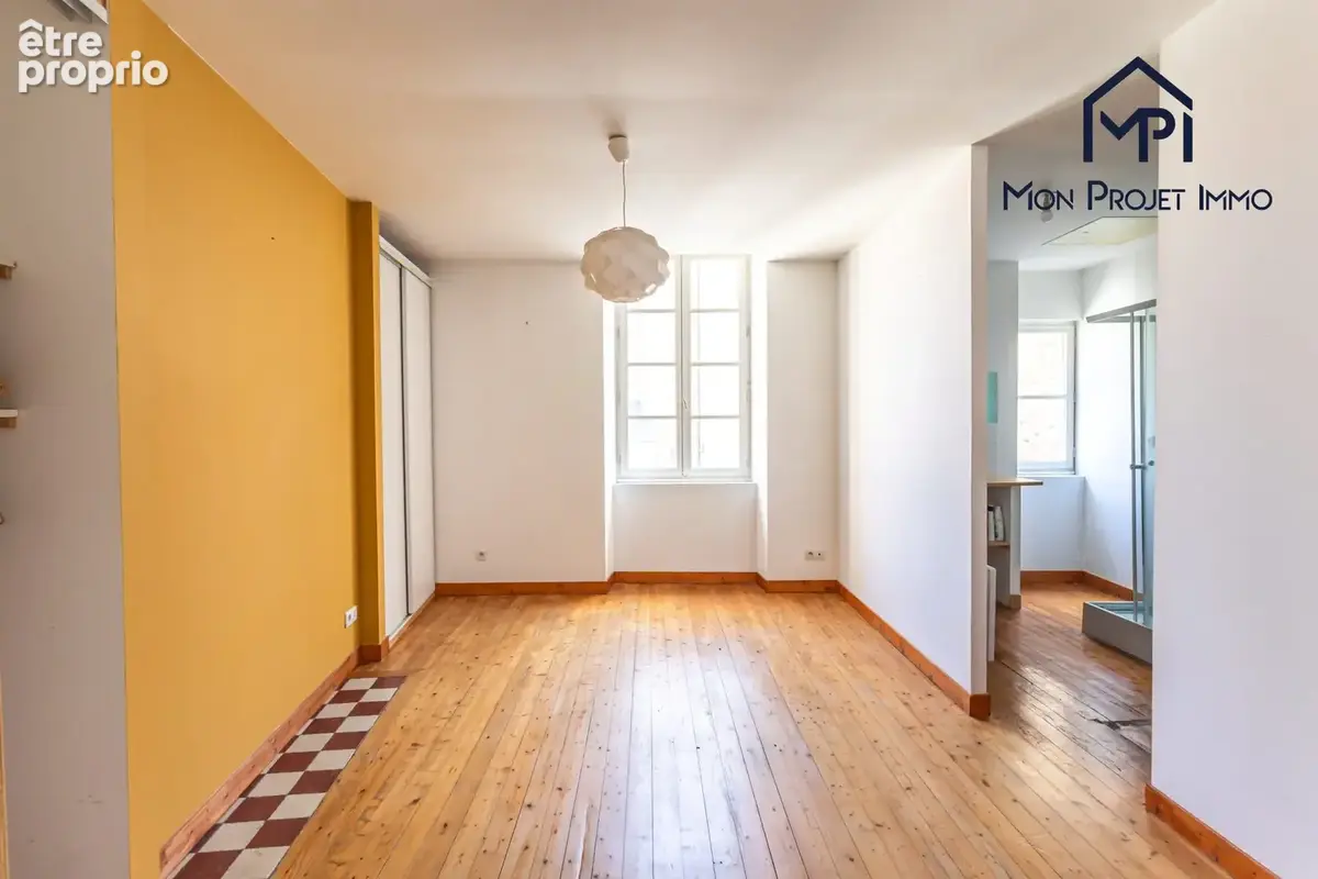 Appartement 49 m² à Laval  - photo 3