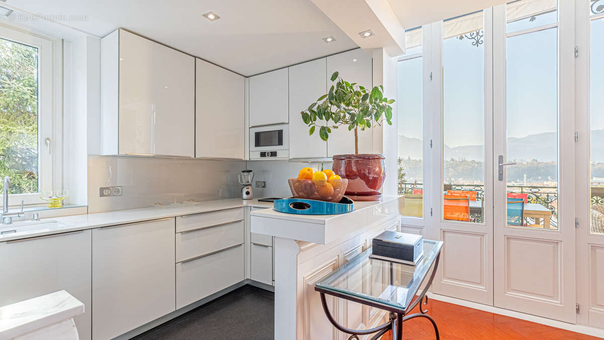 Appartement à AIX-LES-BAINS