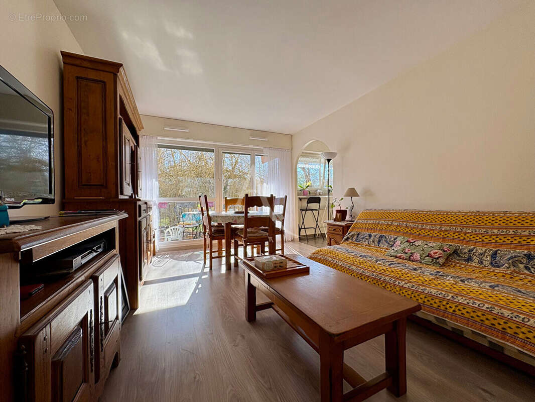 Appartement à GIF-SUR-YVETTE