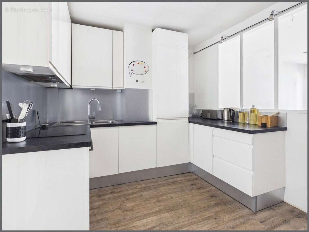 Photo 7 - Appartement à LEVALLOIS-PERRET
