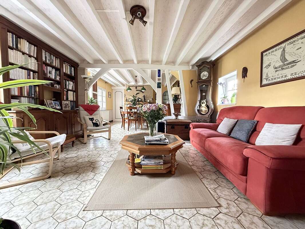 Maison à LE NEUBOURG