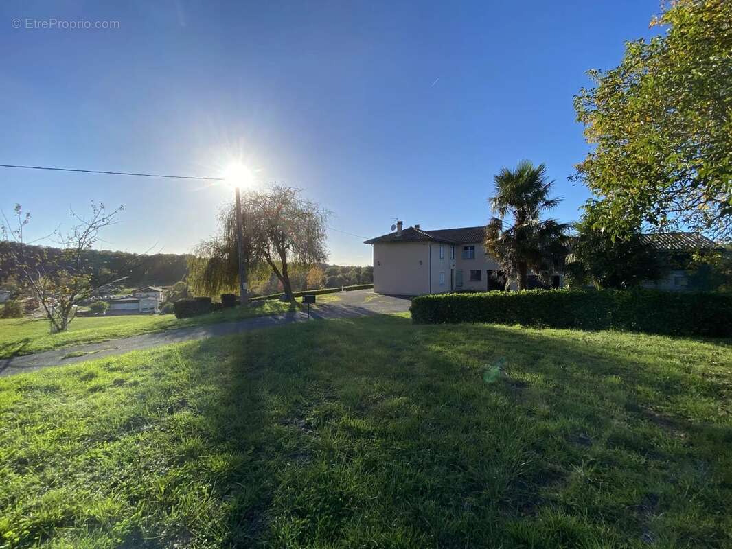 Aurignac, Ferme T6 – Vue imprenable sur les Pyrénées – 3 800 m² de terrain - photo 23